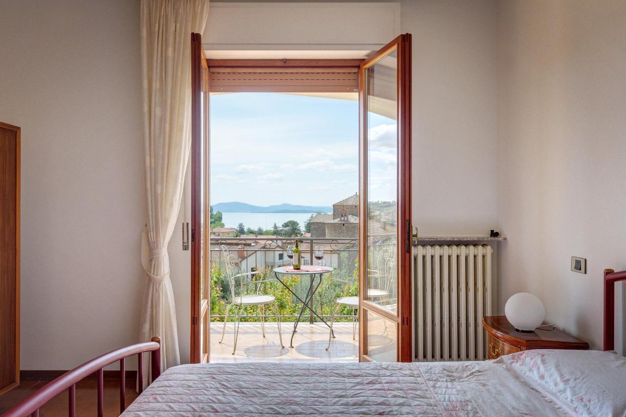 Appartamento Luisa - Vista Lago Passignano sul Trasimeno Dış mekan fotoğraf